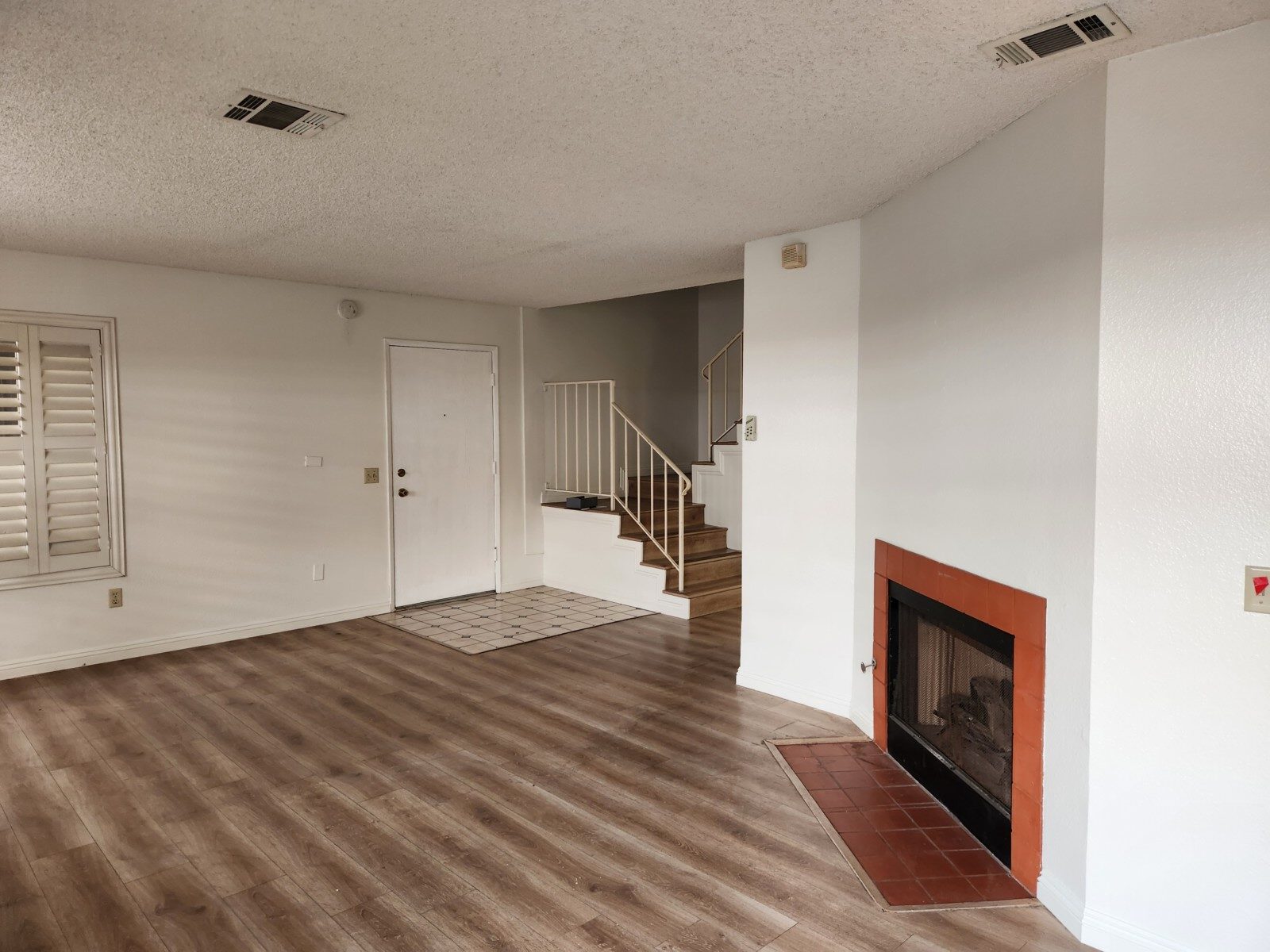 1846 North Vineyard Avenue #C, Ontario, Ca 91764