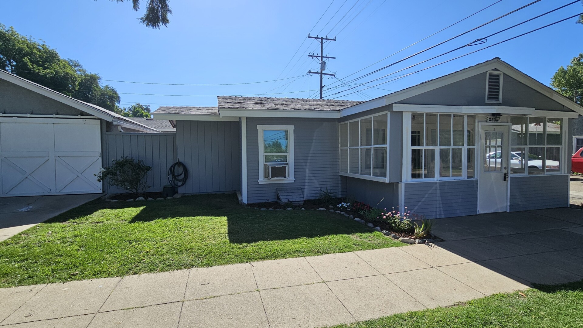 2530 E Street, La Verne, CA 91750