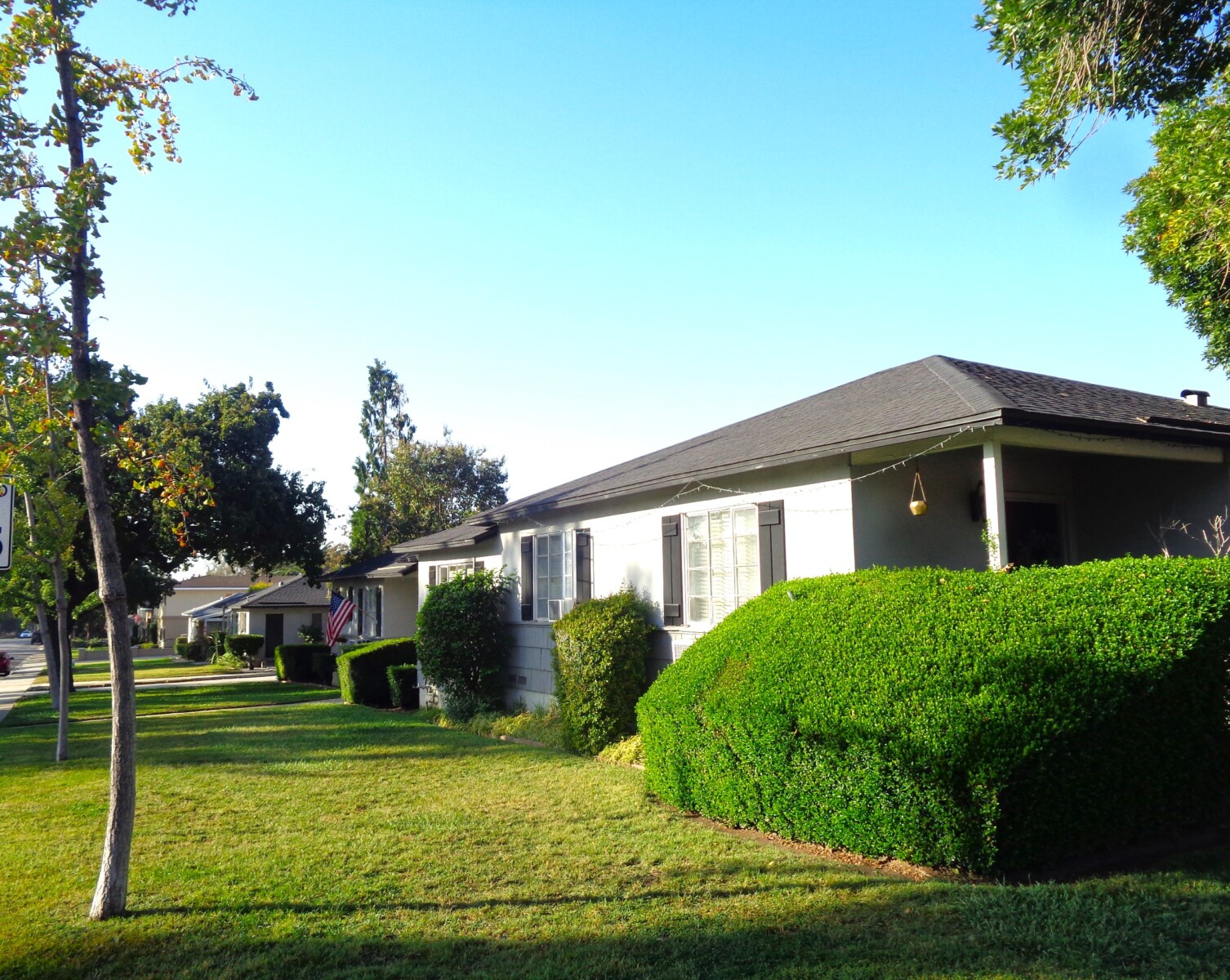 461 Cambridge, Claremont, CA 91711